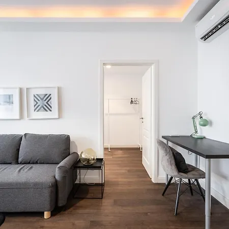 R42-boutique Apartments, Location By Bqa