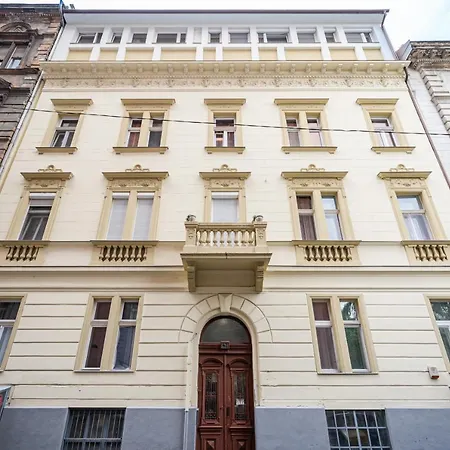 מלון R42-boutique Apartments, Location By Bqa בודפשט